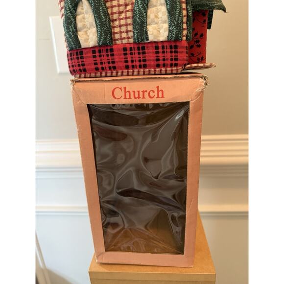 Quilted Fabric Christmas Church Village House w/ Box – Christmas Traditions - Picture 8 of 9